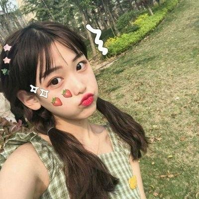 女子高中生